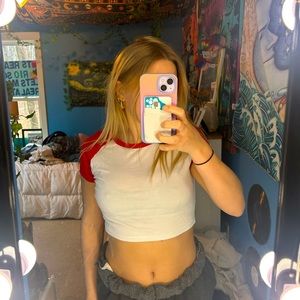 Brandy Melville cropped baseball tee